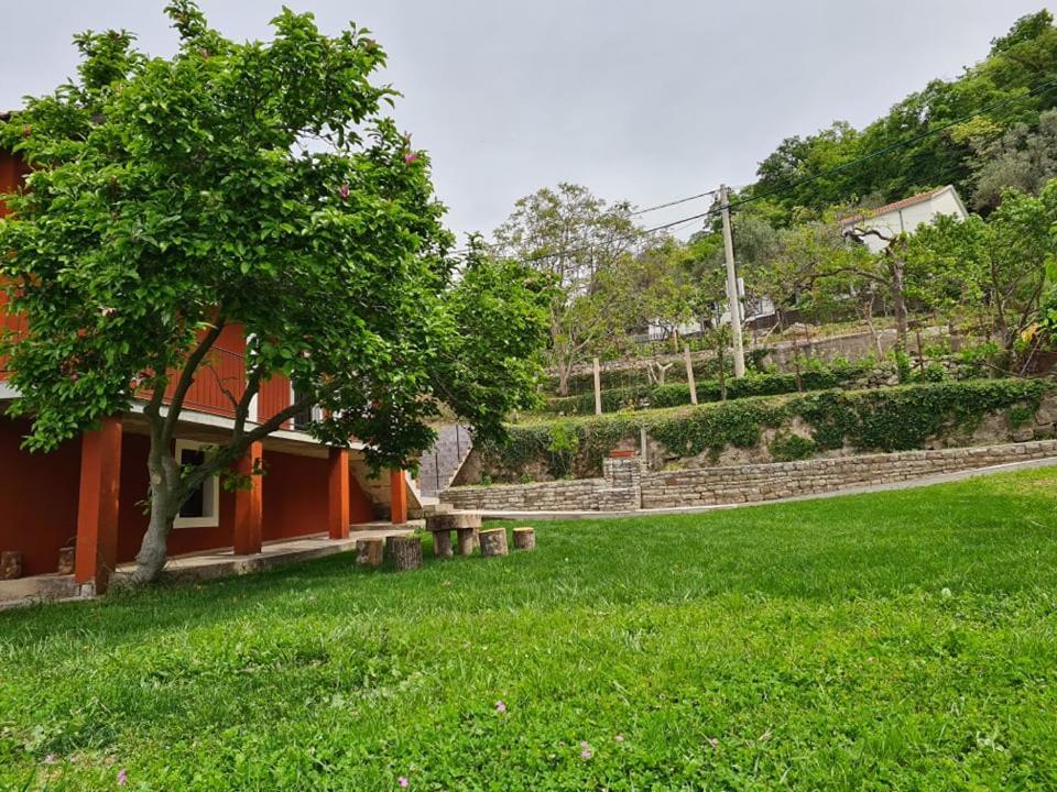 Holiday Home Vulezic Bar Kültér fotó